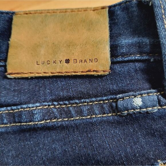 Lucky Brand Lolita Capri Dark Wash Stretch Jeans Size 0/26 - Picture 8 of 12
